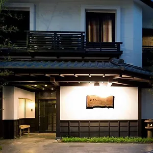 The Edo Sakura 3*, Tokio Japón