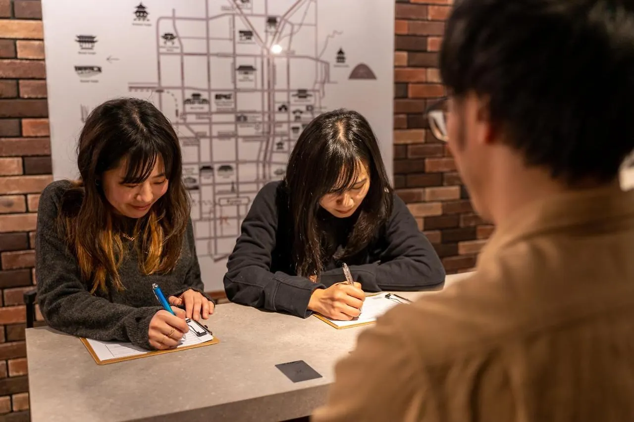 Wise Owl Hostels Kioto